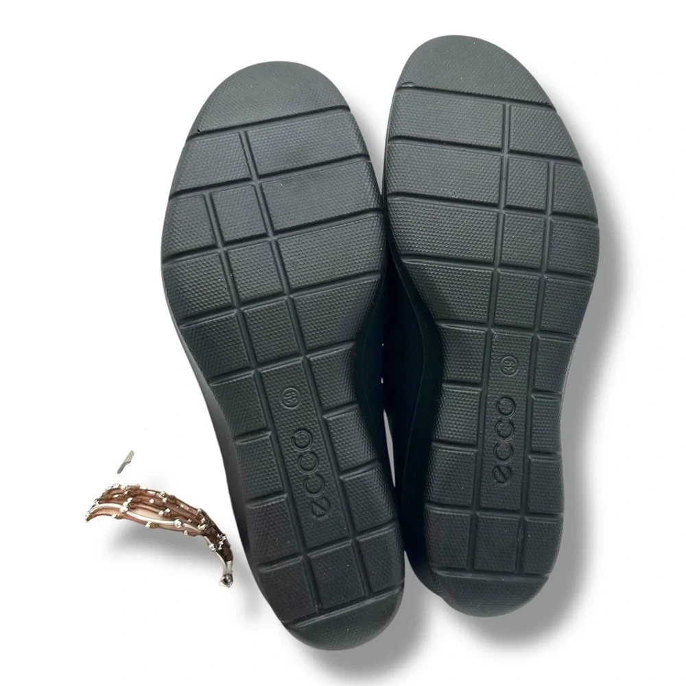 ECCO Women Black Slip On Wedge‎ Comfort Shoes Size 39